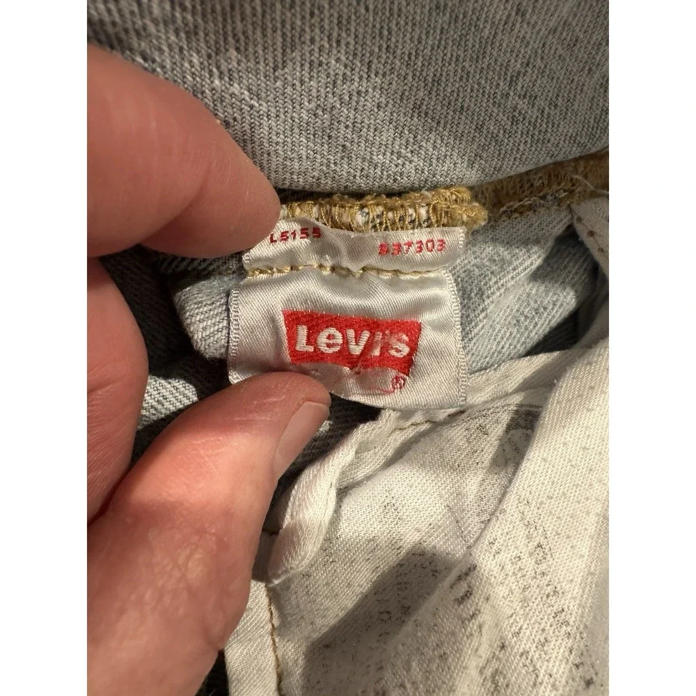 Vintage Levis 501 Jeans Straight Mens Size 36x35 Light Wash Denim Y2K Pants